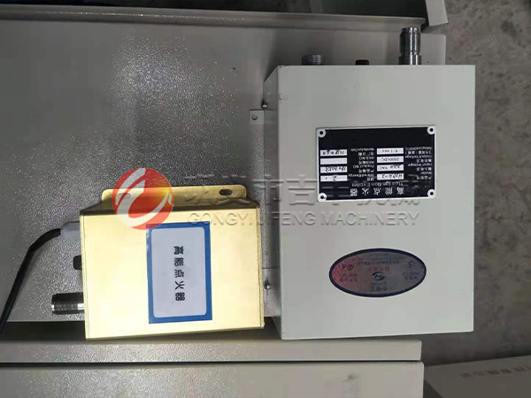 ���������ײ���--�����c(di��n)����